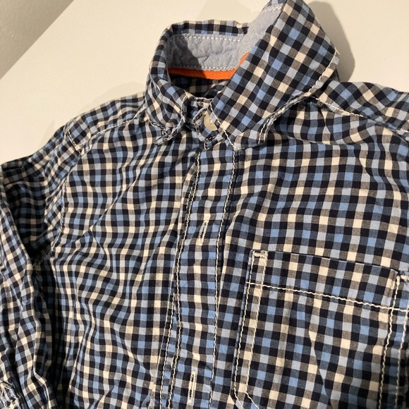 Carter’s 4T long sleeve dress shirt - Picture 2 of 5